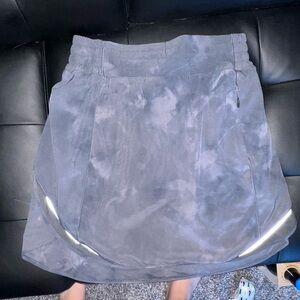 Lululemon Hotty Hot High-Rise Skirt